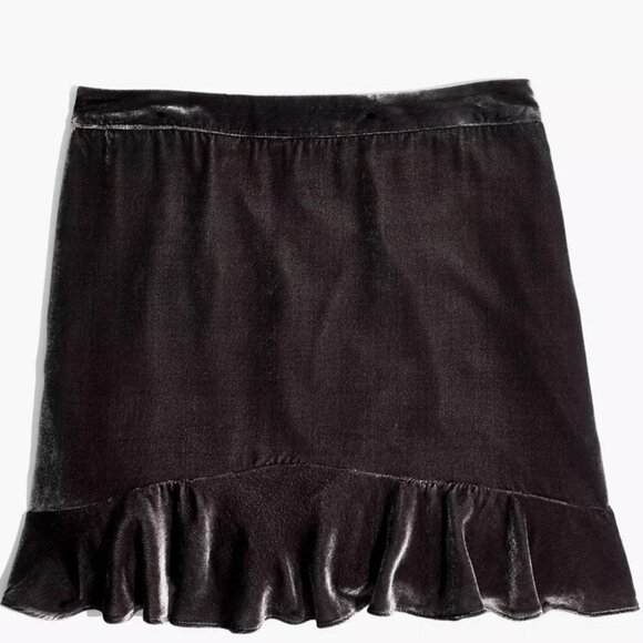 Madewell Velvet Ruffled Edge Silk Skirt Black Size 2 Flirty Super Soft Velour - Picture 3 of 11